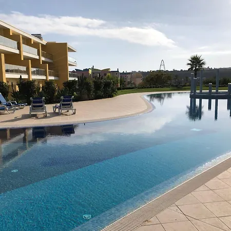 Marina Bleu Magnifique Standing Vue Piscine Lägenhet